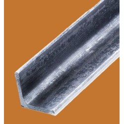 Cornière ailes égales acier laminé